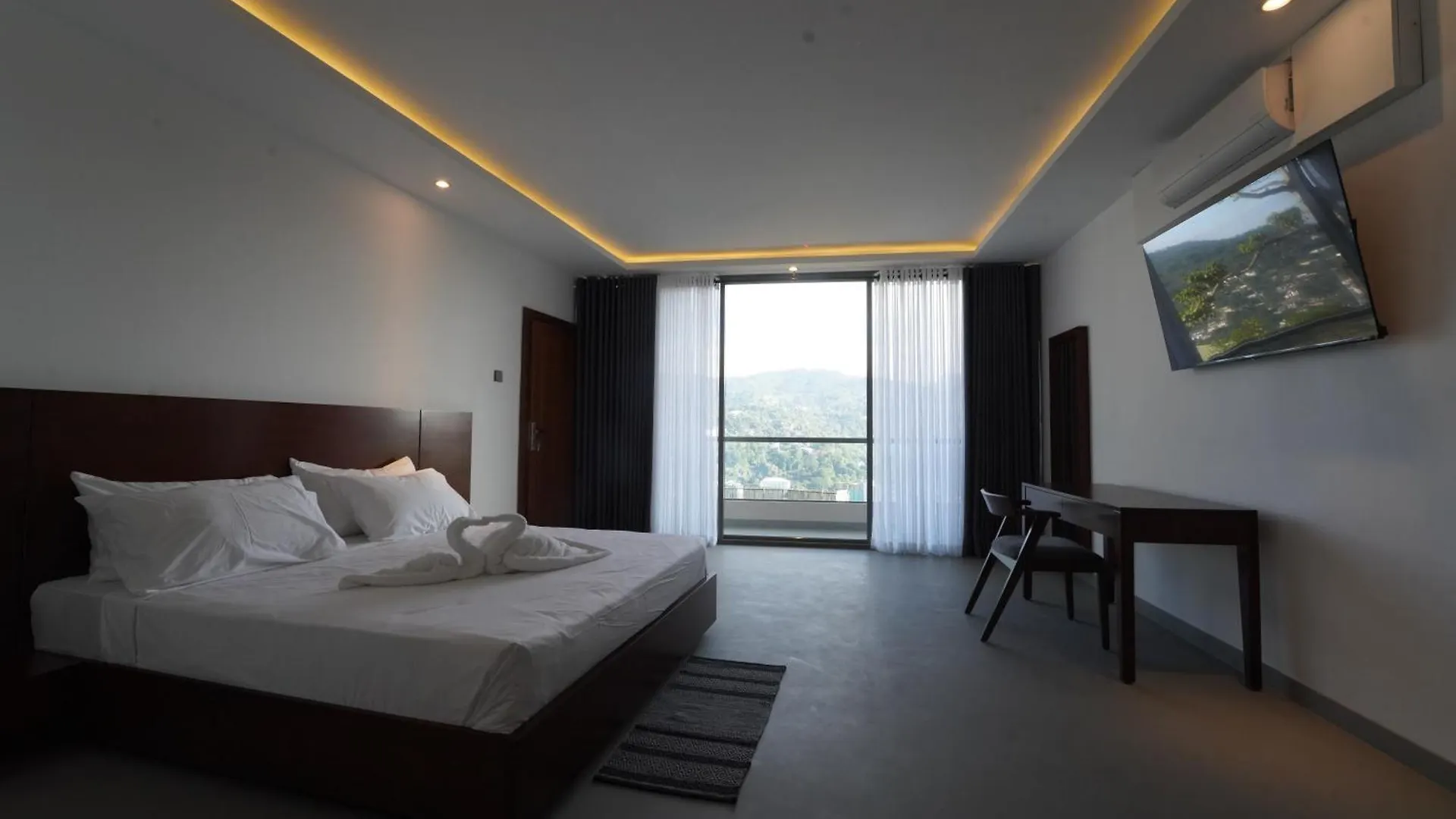 Hotel Iris Kandy